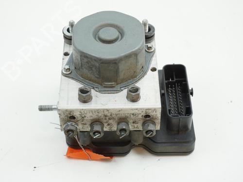 Used ABS pump ABS pump RENAULT CLIO IV Grandtour (KH_) 1.5 dCi 90 (KHN3, KHN4) (90 hp) 18173196 18173196