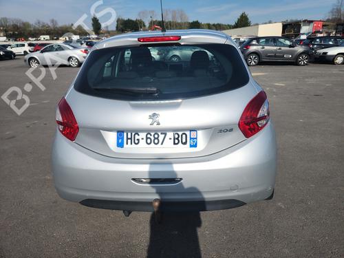 Used Parts PEUGEOT 208 I (CA_, CC_) 1.4 HDi 4559456