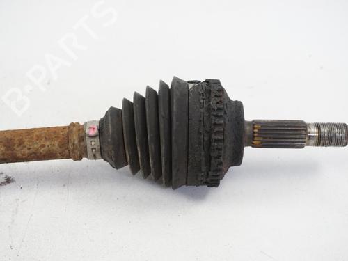 Left front driveshaft RENAULT CLIO II (BB_, CB_) 1.2 (BB0A, BB0F, BB10, BB1K, BB28, BB2D, BB2H, CB0A,... | BP22517686M38 