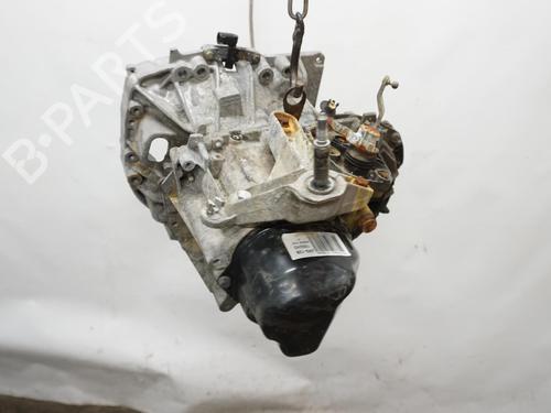 Used Gearbox Gearbox RENAULT CLIO III (BR0/1, CR0/1) 1.2 16V (BR02, BR0J, BR11, CR02, CR0J, CR11) (75 hp) 18195337 18195337