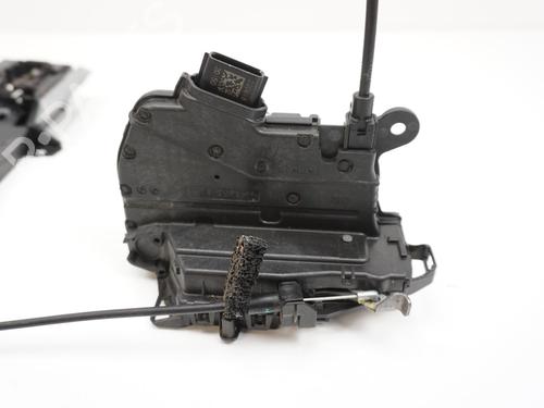 Front right lock NISSAN MICRA V (K14) 0.9 IG-T | BP18192128C97 