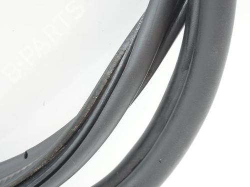 Used Rubber door seal BMW 1 (F20) 118 d (143 hp) 18173607