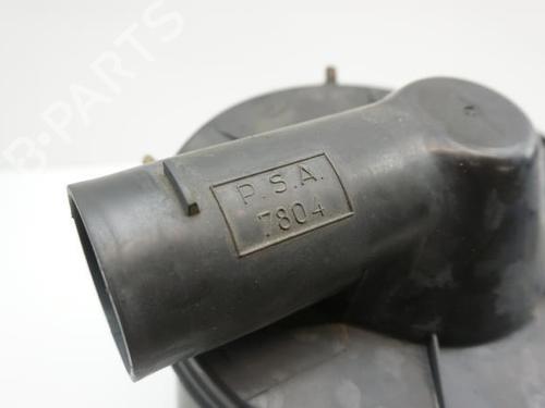 Luftfilter kasse PEUGEOT 306 Hatchback (7A, 7C, N3, N5) 1.9 D (68 hp) 18181777