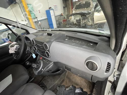 Used Dashboard PEUGEOT PARTNER Box Body/MPV 1.6 HDi / BlueHDi 75 (75 hp) 22341050