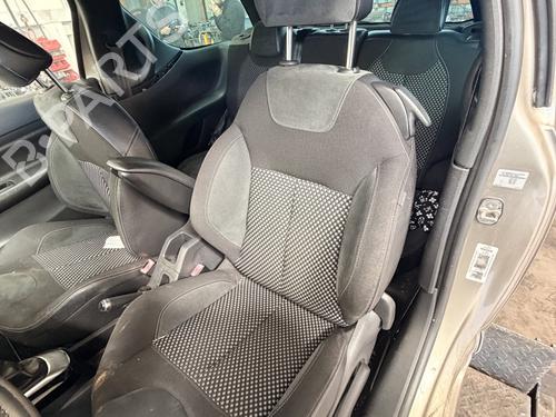 sde-venstre-fortil-citroen-ds3-sa_-2009-2010-2011-2012-2013-2014-2015-2016-39396857 main image
