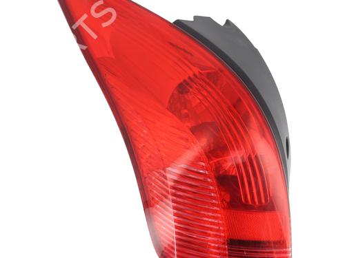 Used Left taillight PEUGEOT 308 SW I (4E_, 4H_) 1.6 HDi (109 hp) 29545895
