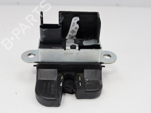 Used Tailgate lock Tailgate lock 18184693 18184693