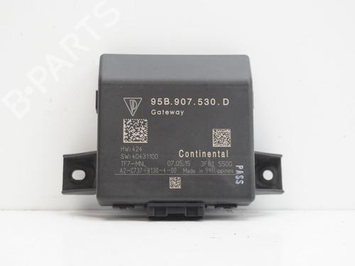 Used Control unit Control unit PORSCHE MACAN (95B) 3.6 Turbo (400 hp) 18183889 18183889