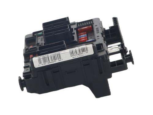 Fuse box PEUGEOT PARTNER MPV (5_, G_) 1.6 HDi 90 | BP30936777E1 - Image 3