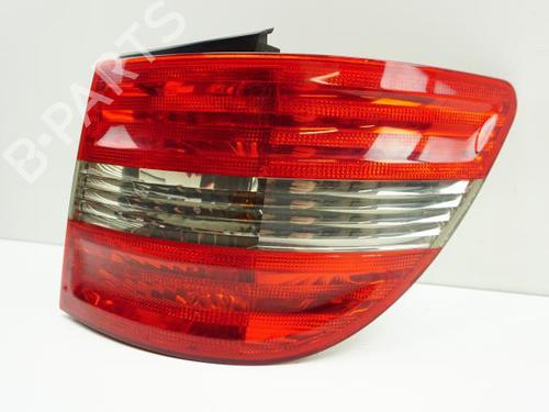 Used Right taillight MERCEDES-BENZ B-CLASS Sports Tourer (W245) B 180 CDI (245.207) (109 hp) 18181875
