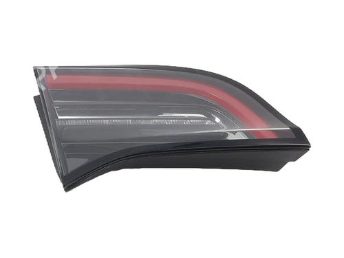 Left tailgate light TESLA MODEL Y (5YJY) EV Performance All-wheel Drive | BP37746142C79 - Image 5
