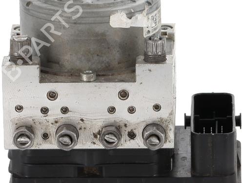 Used ABS pump RENAULT MEGANE IV Hatchback (B9A/M/N_) 1.2 TCe 130 (B9MR) (130 hp) 18698450
