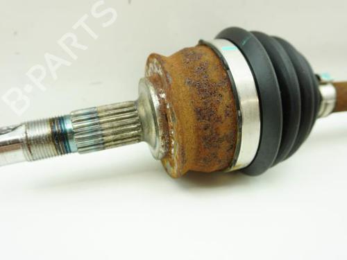 Used Left front driveshaft Left front driveshaft FIAT PANDA (312_, 319_) 1.2 (312PXA1A) (69 hp) 18189386 18189386