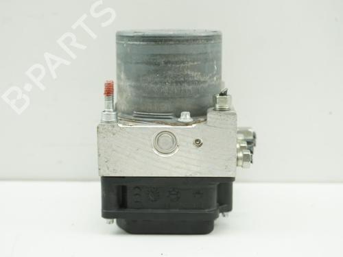 Used ABS pump TOYOTA AURIS (_E15_) 2.0 D-4D (ADE150_, ADE150R) (126 hp) 18194548