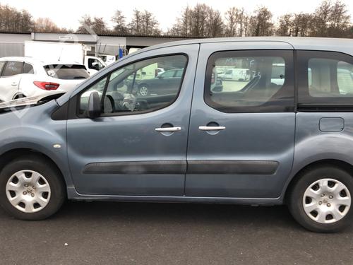 Fuse box PEUGEOT PARTNER Box Body/MPV 1.6 HDi | BP28306345E1 