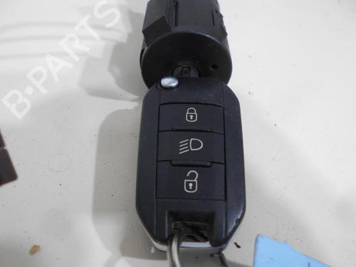 Used Ignition barrel PEUGEOT 208 I (CA_, CC_) 1.6 HDi (92 hp) 18175674