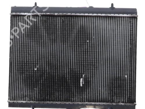 Used Water radiator Water radiator PEUGEOT 5008 (0U_, 0E_) 2.0 HDi 150 / BlueHDi 150 (150 hp) 27569010 27569010