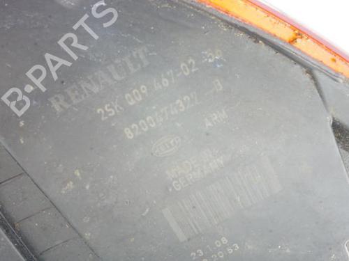 Used Right taillight RENAULT SCÉNIC II (JM0/1_) 1.5 dCi (JM1E, JM16) (106 hp) 18178558