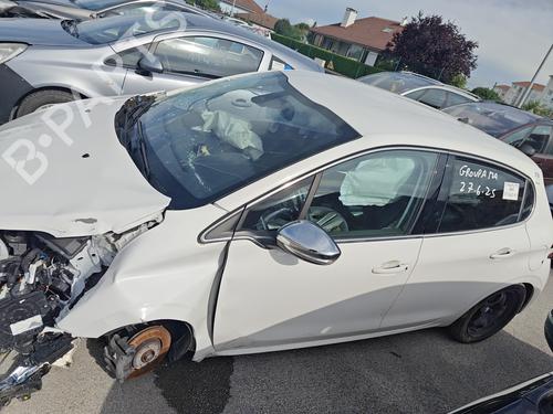 AdBlue tank PEUGEOT 208 I (CA_, CC_) 1.5 BlueHDI 100 | BP29474435M85