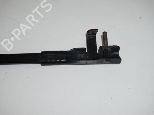 Used Front windshield wiper arm CITROËN XSARA PICASSO (N68) 1.6 HDi (90 hp) 18189938