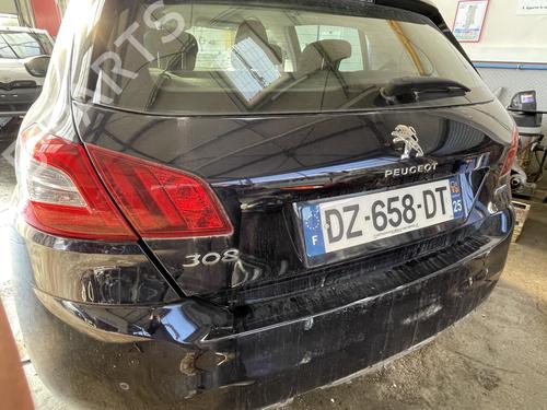 Used Left tailgate light PEUGEOT 308 II (LB_, LP_, LW_, LH_, L3_) 1.6 HDi 100 (99 hp) 21776070
