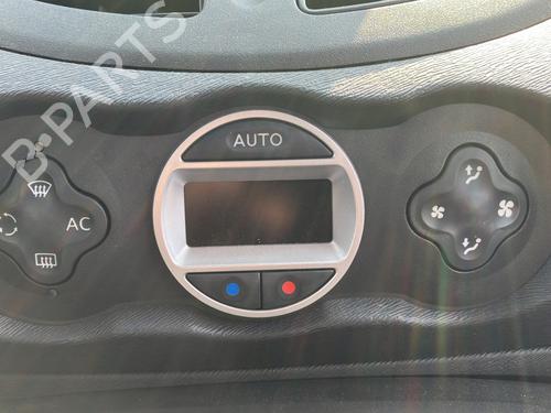 Left front fog light RENAULT TWINGO II (CN0_) 1.2 16V (CN0K, CN0V, CN0A) | BP26933332C30 