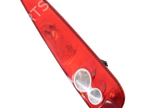 Used Right taillight FORD FIESTA V (JH_, JD_) 1.4 TDCi (68 hp) 20333198