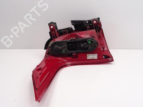 Used Right taillight PEUGEOT 5008 (0U_, 0E_) 2.0 HDi 150 / BlueHDi 150 (150 hp) 18194743