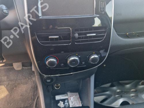 Brugte RENAULT CLIO IV (BH_) 1.5 dCi 90 4896047