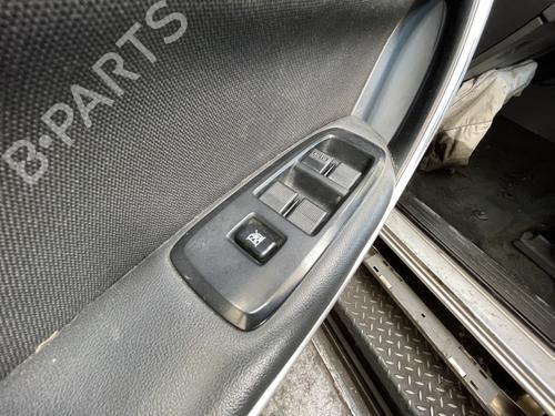 Used Left front window switch FORD RANGER (TKE) 2.2 TDCi 4x4 (150 hp) 28477046