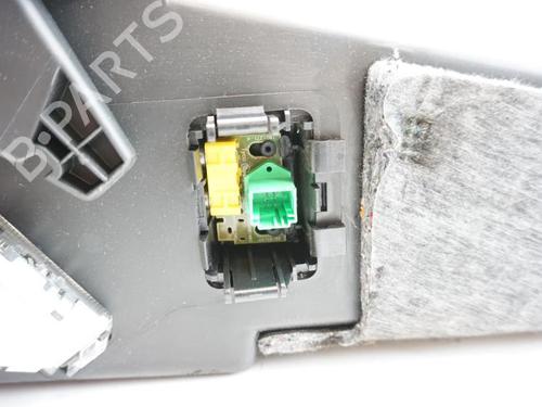 Used Glove box Glove box 18193645 18193645