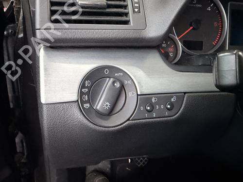 headlight-switch-audi-a4-b7-avant-8ed-2004-2005-2006-2007-2008-39980322 main image