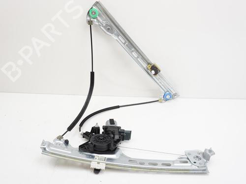 Rudehejsemekanisme Højre foran RENAULT MEGANE IV Hatchback (B9A/M/N_) 1.2 TCe 130 (B9MR) | BP18195697C23 