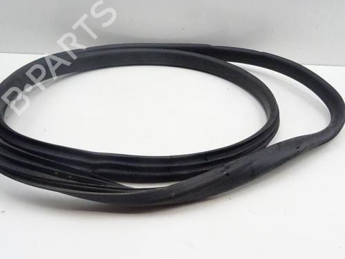Used Rubber door seal Rubber door seal RENAULT CLIO IV (BH_) 1.5 dCi 75 (75 hp) 19728775 19728775
