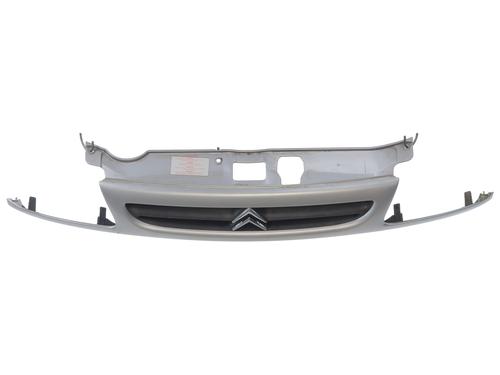 Used Grille CITROËN SAXO (S0, S1) 1.4 VTS (75 hp) 27303448