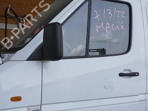Used Left mirror MERCEDES-BENZ SPRINTER 2-t Van (B901, B902) 208 CDI (901.661, 901.662, 902.661, 902.662) (82 hp) 18185538