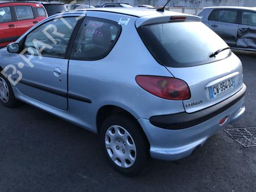 Front bumper PEUGEOT 206 Hatchback (2A/C) 1.4 i | BP29422067C7 