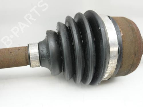 Used Right front driveshaft Right front driveshaft DACIA LODGY (JS_) 1.2 TCe (JSAY, JSM0) (115 hp) 18195272 18195272