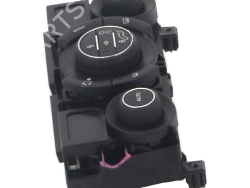 Used Climate control Climate control 21823306 21823306