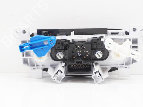 Commande Chauffage DACIA SANDERO II TCe 90 (B8M1, B8MA, B8AC) (90 hp) 18186815