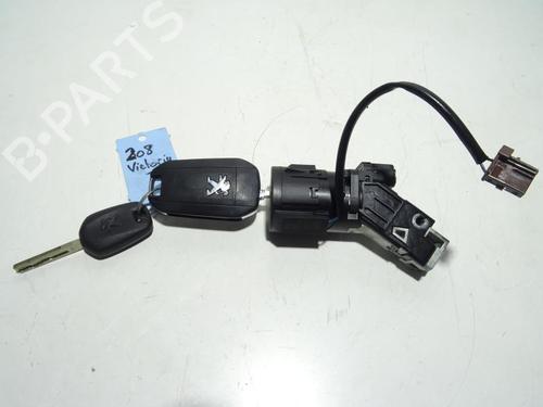 Used Ignition barrel Ignition barrel PEUGEOT 208 I (CA_, CC_) 1.6 HDi (92 hp) 18178810 18178810