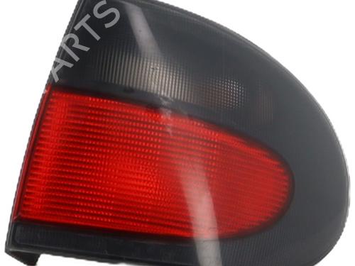 Højre baglygte RENAULT MEGANE I Classic (LA0/1_) 1.6 e (LA0F, LA0S) (90 hp) 19531492