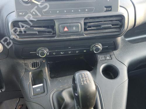 Left front seat PEUGEOT PARTNER Box Body/MPV (K9) 1.5 BlueHDi 100 | BP36166169C15 - Image 12