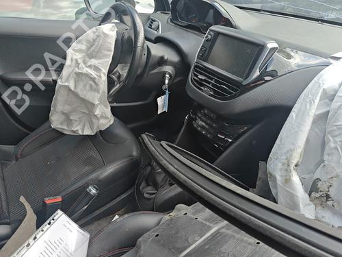 Radio PEUGEOT 208 I (CA_, CC_) 1.6 BlueHDi 100 | BP29317273E6 