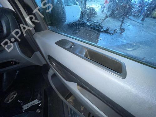 Used Right front window switch PEUGEOT EXPERT Van (V_) 2.0 BlueHDi 180 (178 hp) 18194958