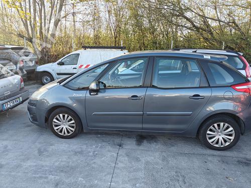 Right taillight CITROËN C4 Picasso I MPV (UD_) 1.6 HDi | BP31909593C35