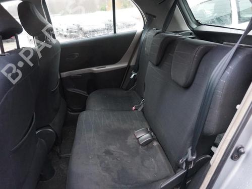 Lampa tylna lewa TOYOTA YARIS (_P9_) 1.3 VVT-i (SCP90_, SCP90R) | BP29919365C34