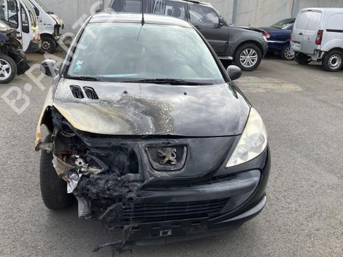 Left front steering knuckle PEUGEOT 206+ (2L_, 2M_) 1.4 i (2LKFWA, 2MKFWA) | BP25268001M25 