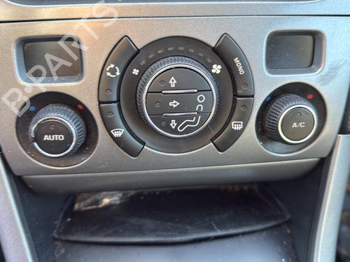 Front left lock PEUGEOT 308 I (4A_, 4C_) 2.0 HDi | BP27096973C98 
