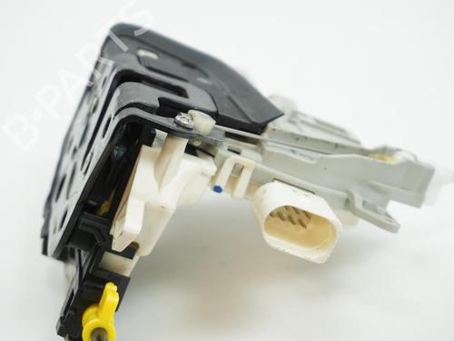 Front left lock AUDI A4 B7 (8EC) 2.0 TDI 16V | BP18175134C98 